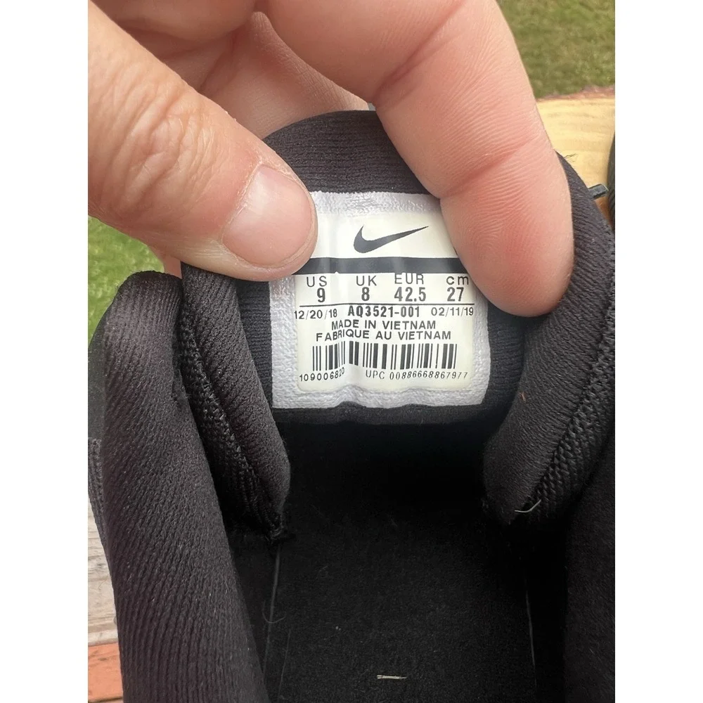 Nike light use