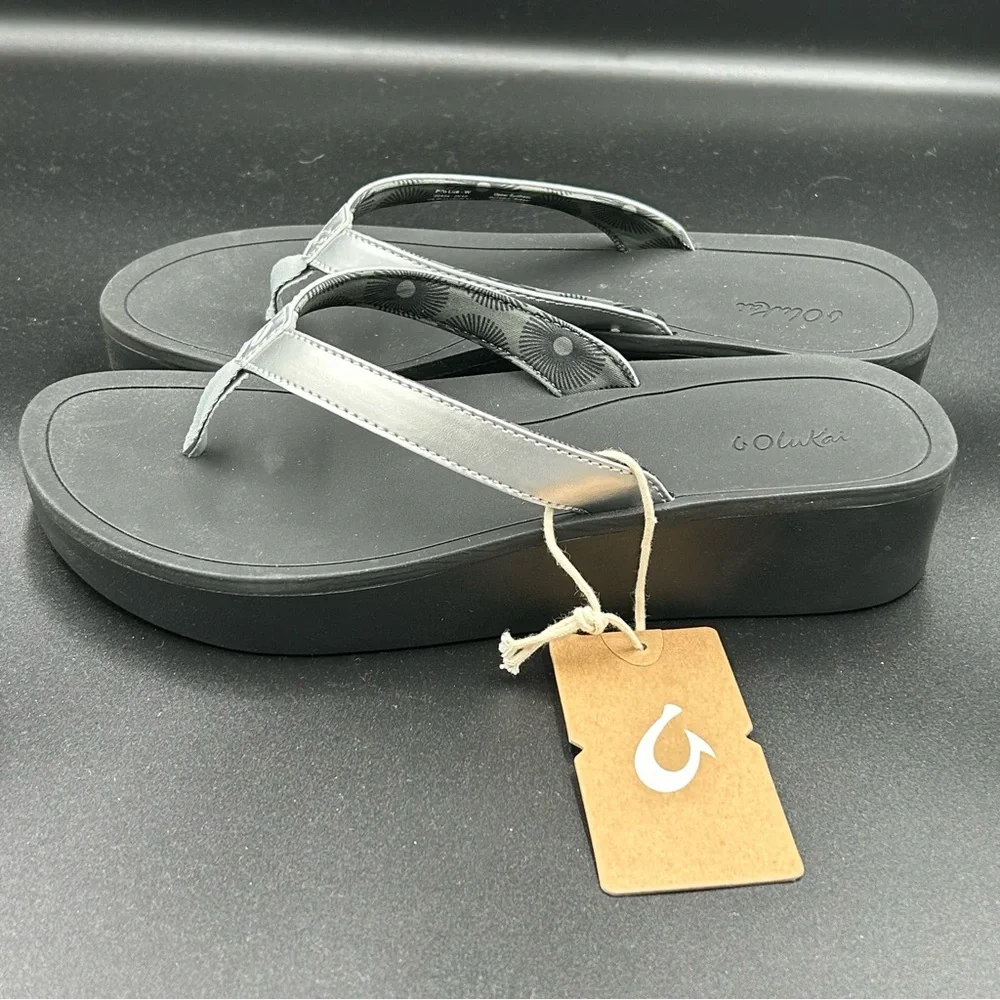 OluKai sleek sandals