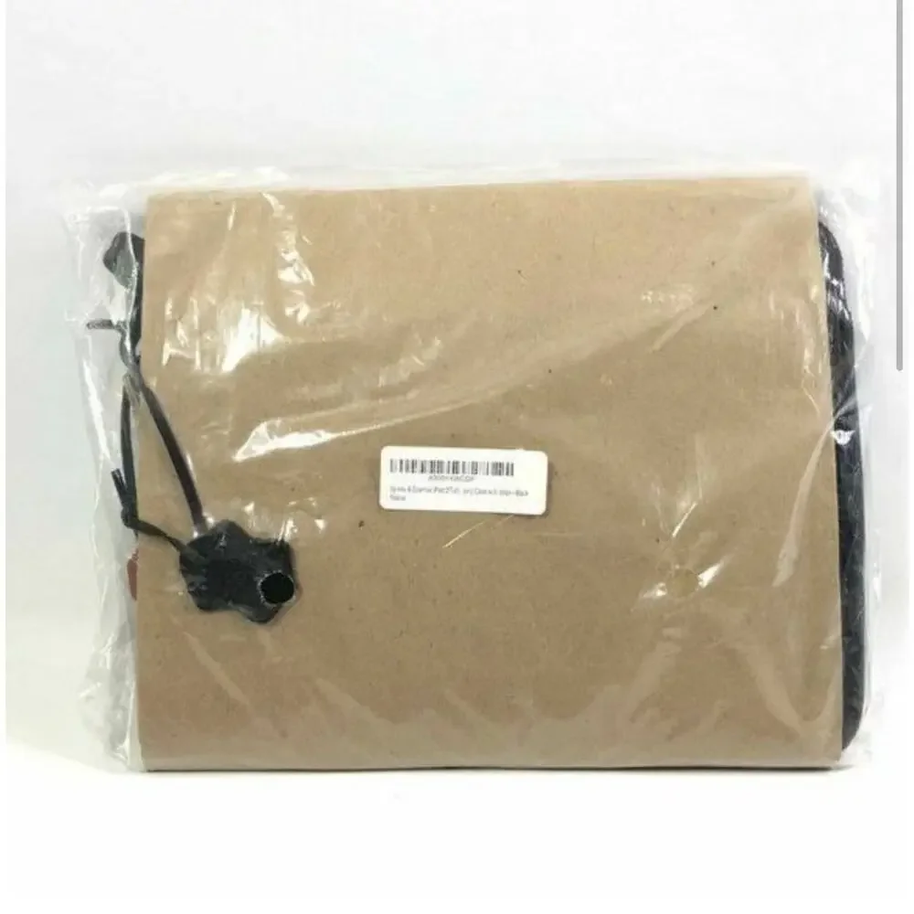 Spikes and Sparrow Tablet Case Black Buffalo Leather iPad Sleeve Zipper Bag