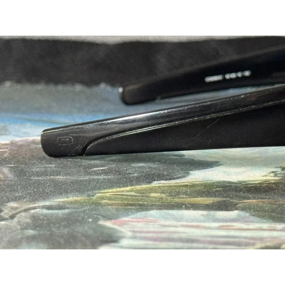 Frame Denim 60 sunglasses description