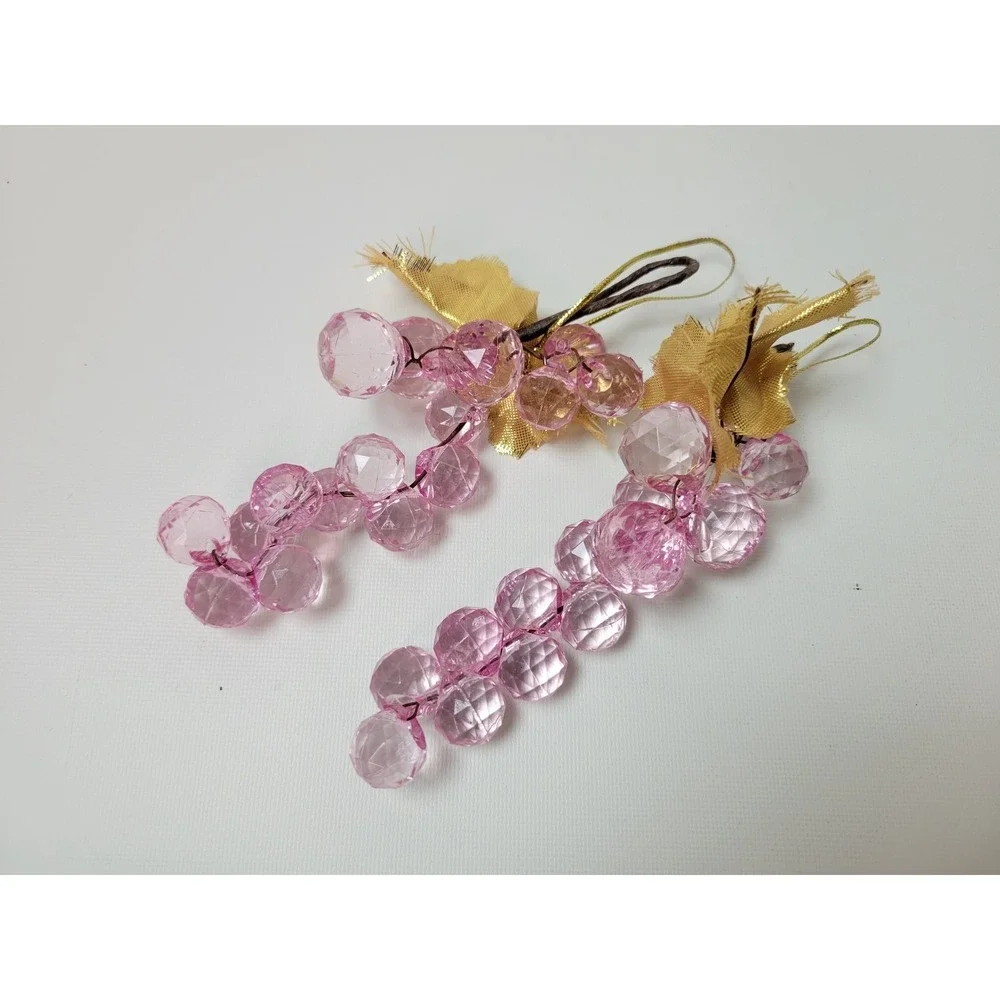 Vintage Faux Pink Acrylic Faceted Grapes Decorative Fruit Hanging Ornaments Pair