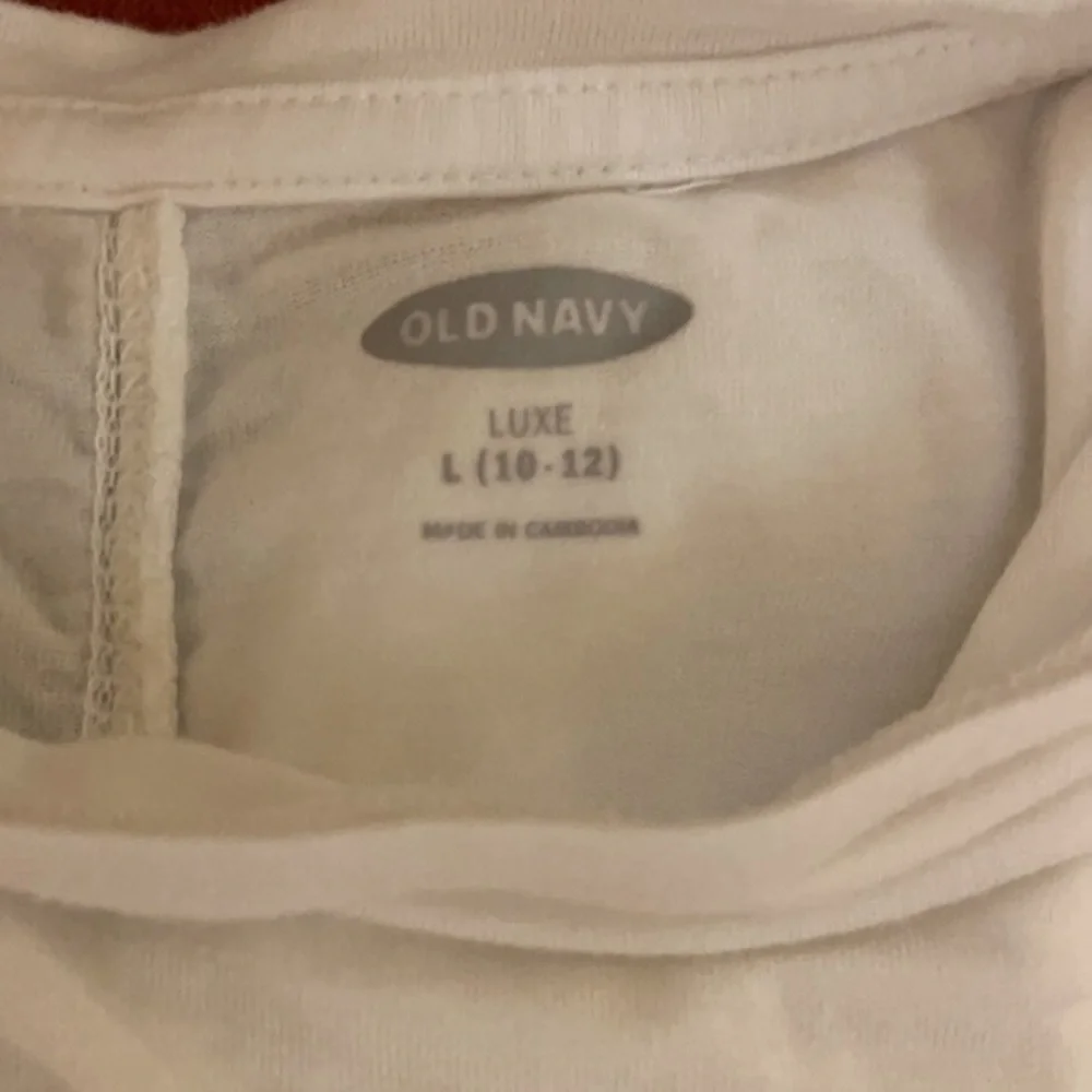 OLD NAVY OMBRÉ TEE