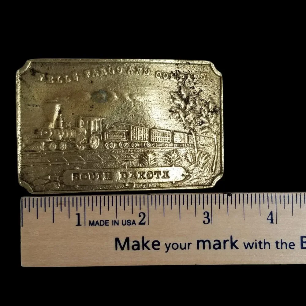 N/A vintage belt