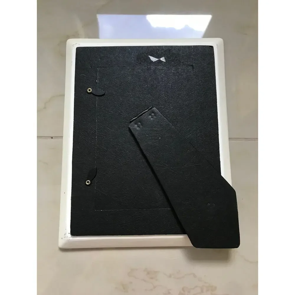 Carr Frames new some
