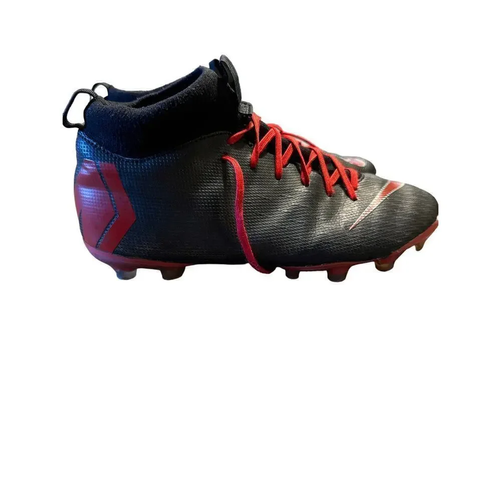 Nike Size 5.5 US Black/Red Mercurisl Soccer Cleats Engineered for Speed