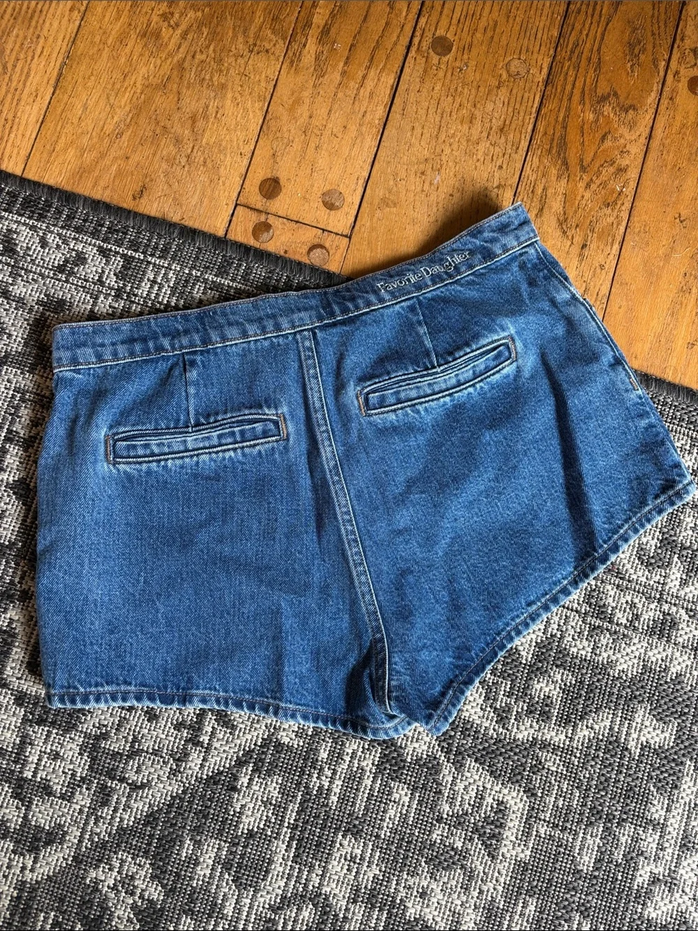 Favorite Daughter - Women’s Blue Denim Shorts - the short shorts - size 29