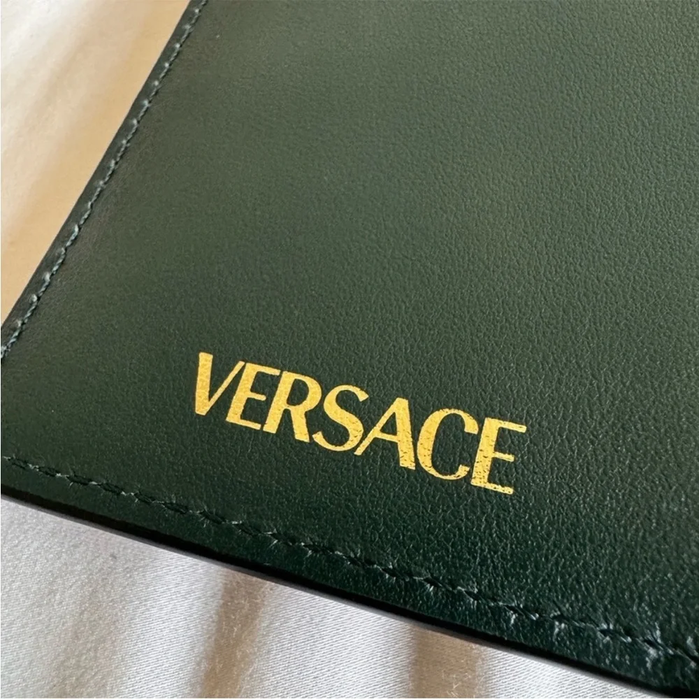 Versace Medusa Forest Green Unisex Leather Wallet With Detachable Lanyard Strap