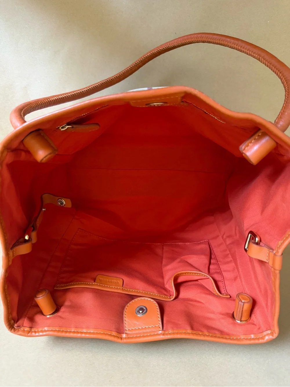 Burberry canterbury small