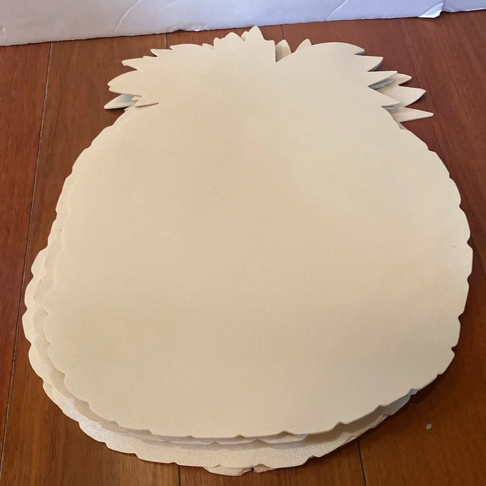 N/A tropical pineapple