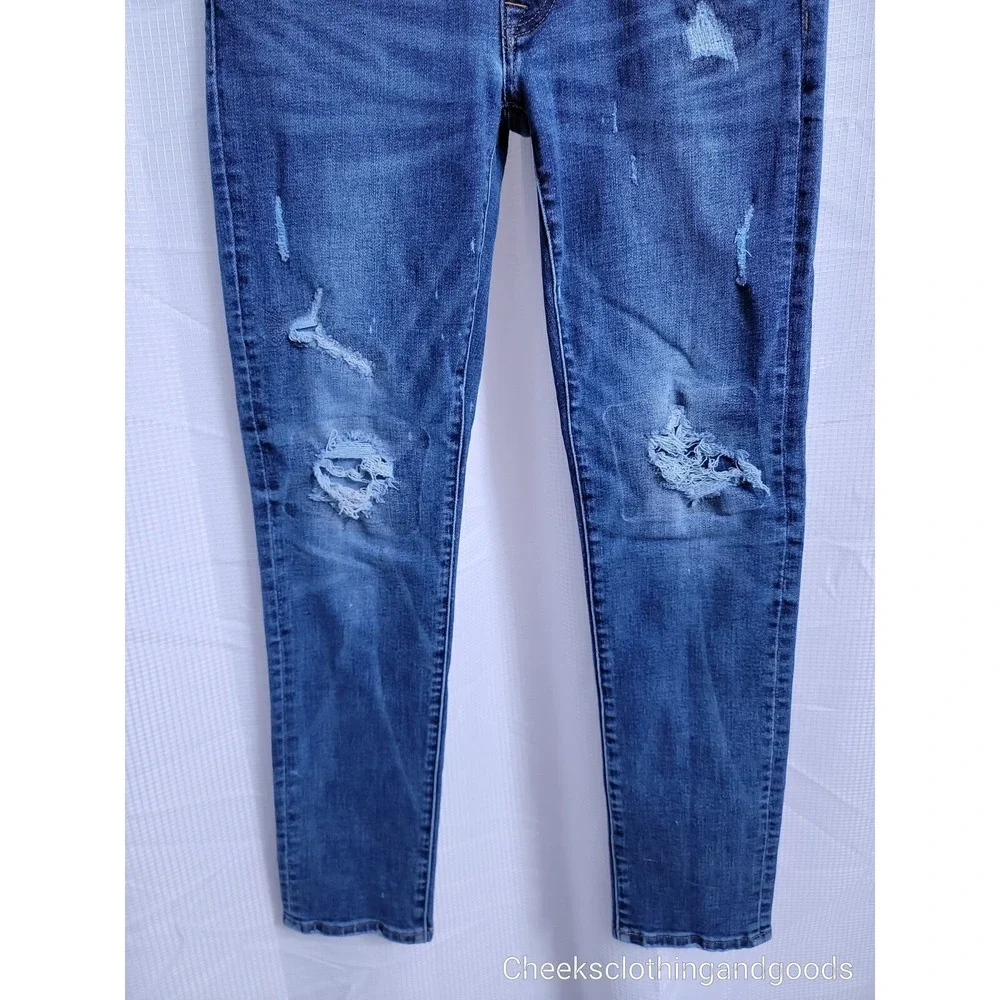American Eagle Outfitters this american