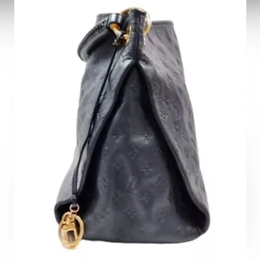 Louis Vuitton authentic louis