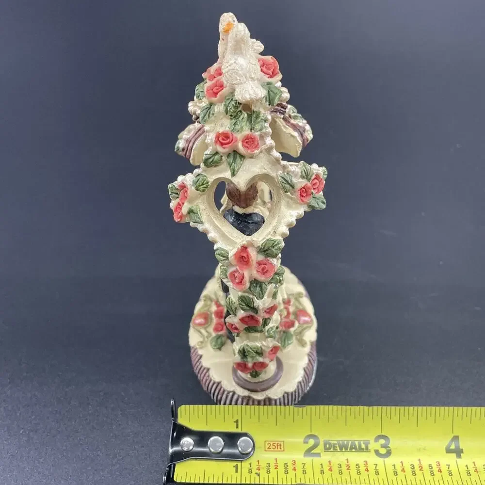 Unbranded vtg arch