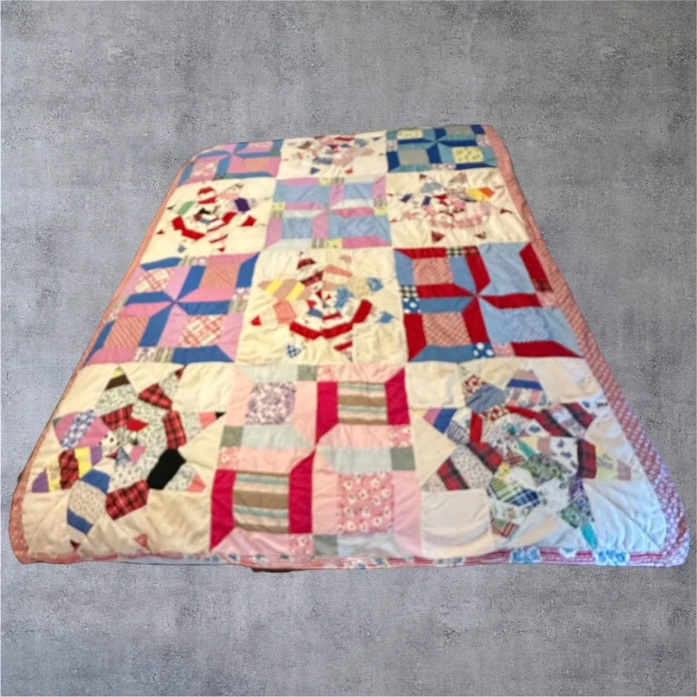 Vintage MCM Quilt 80x64 Multicolor Hand Sewn Patchwork Star/Pinwheel