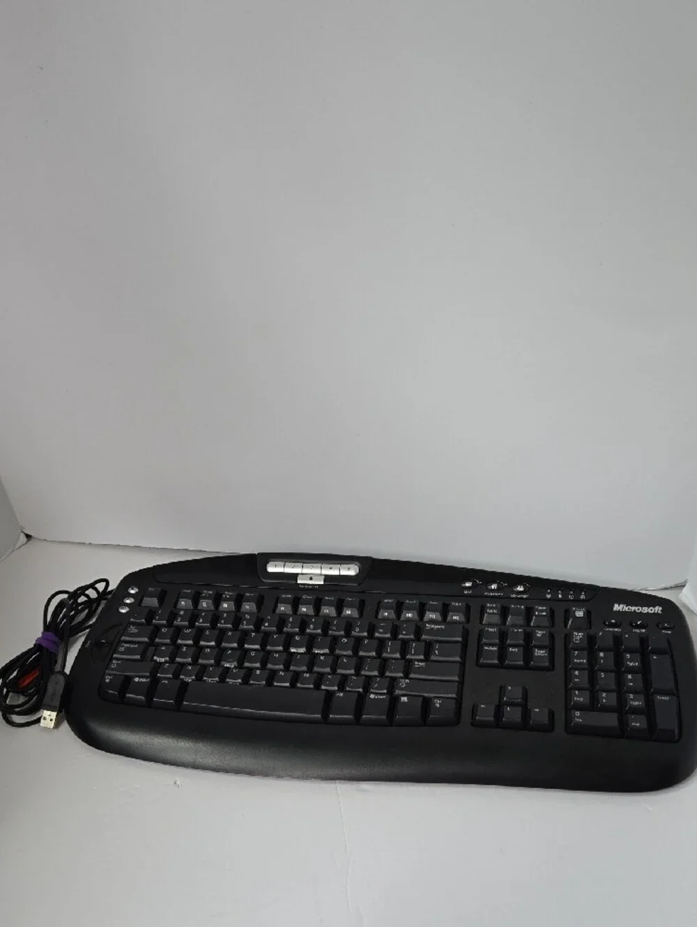 Microsoft USB Wired Digital Media Keyboard 1.0A Model 1031 - Black