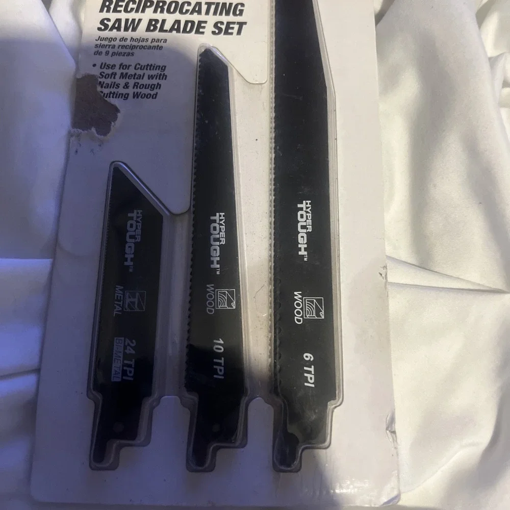 The Unbranded Brand hyper tough