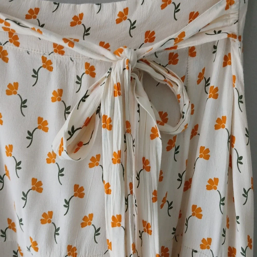Anthropologie Faithfull The Brand Size 8 Floral Asymmetrical Floral Skirt Ruffle