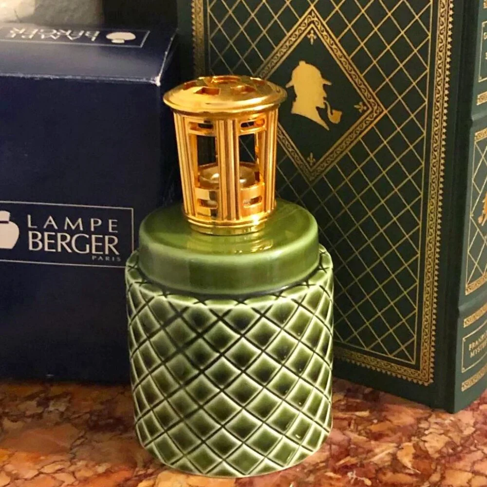 NWT LAMPE BERGER Fragrance Diffuser Ltd Ed LONGCHAMP Le Pliage Green