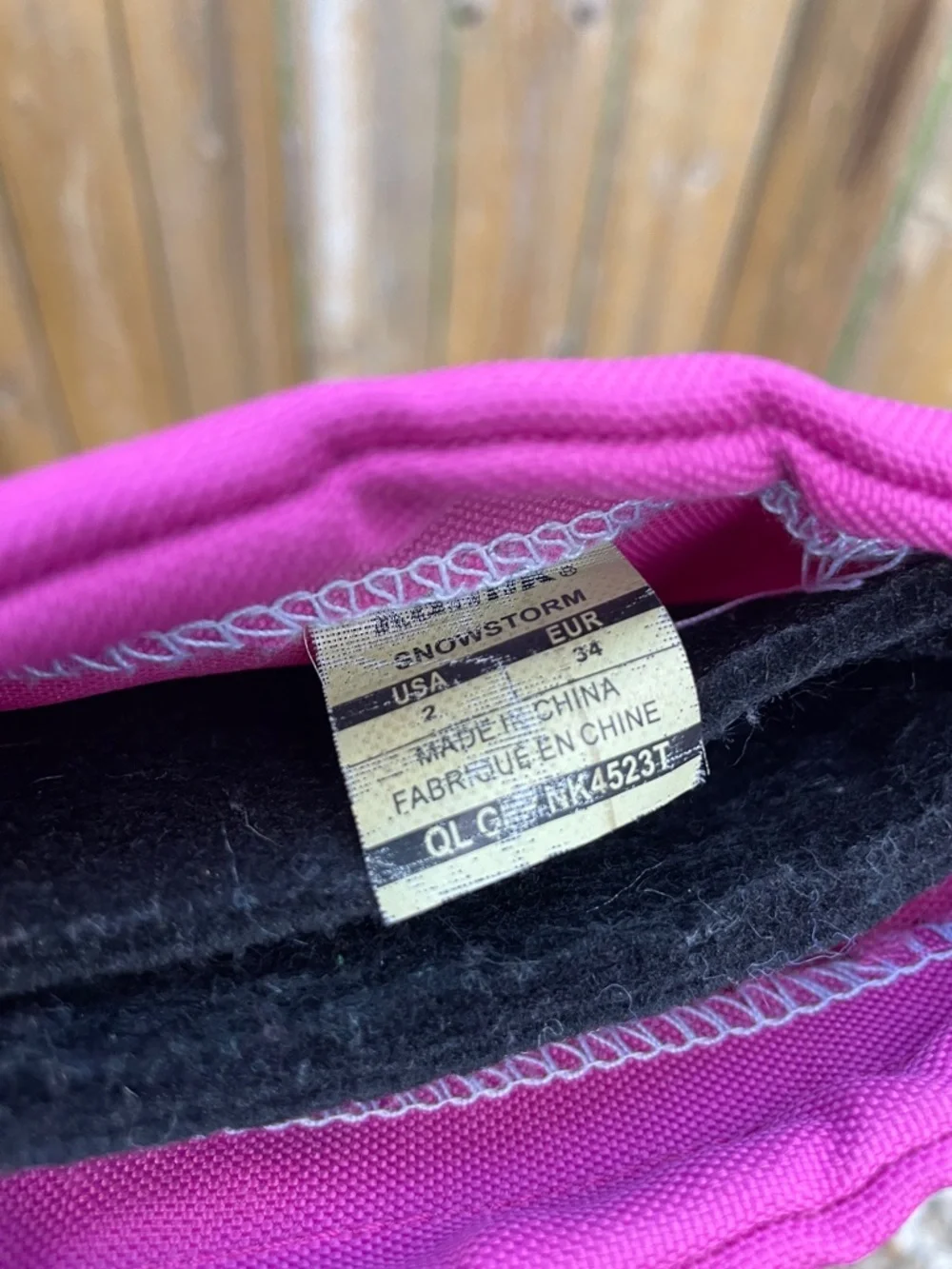 Kamik good used
