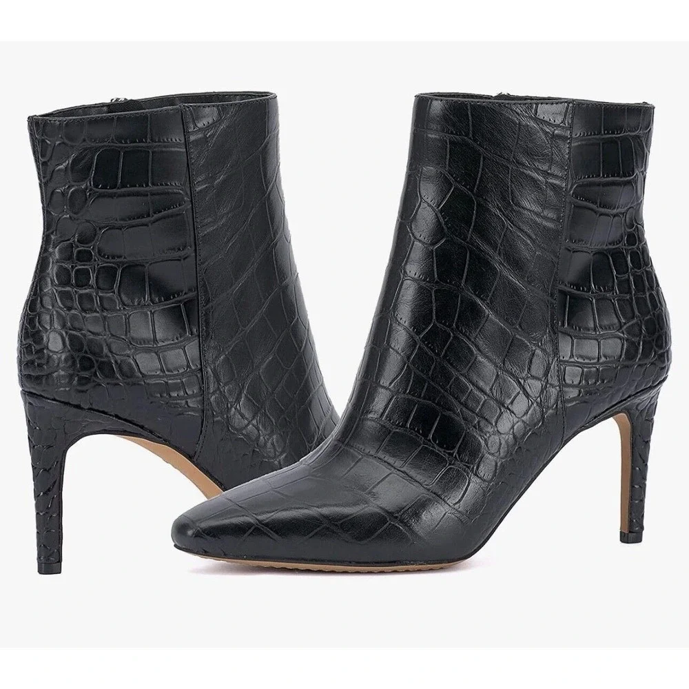 Vince Camuto Women's Allost Pointy Toe Bootie Ankle‎ Boot, Size 5.5M