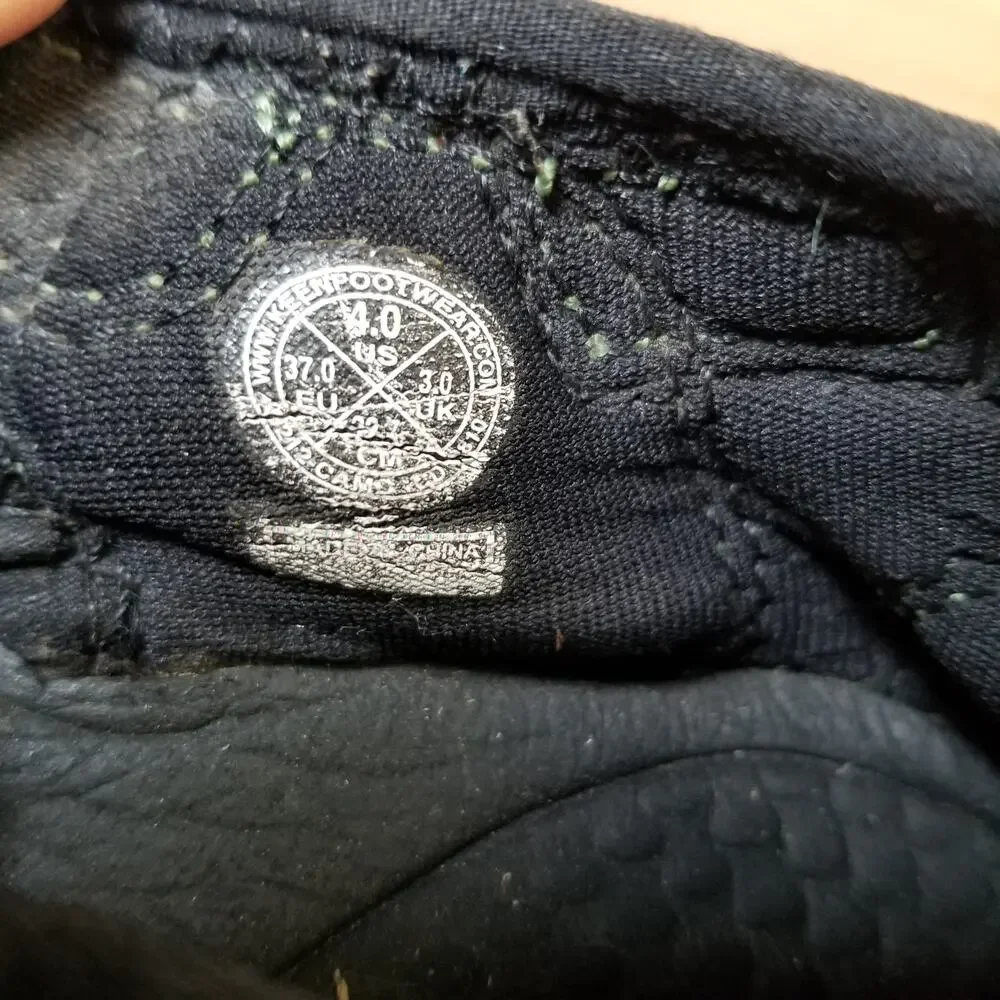 Keen kids size
