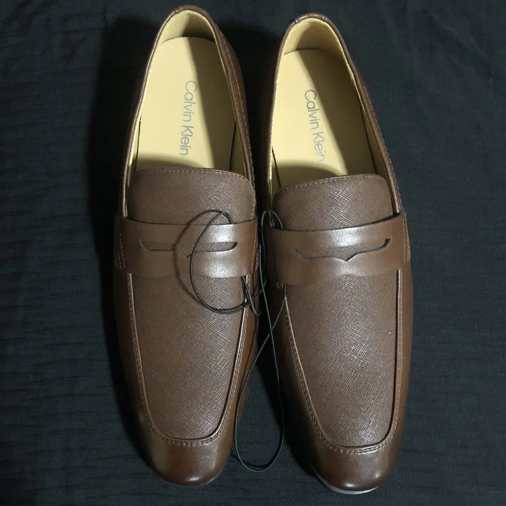 Calvin Klein Men's Oxford Dark Brown Dress Shoes, Size 10, Pointed Toe, Loafers