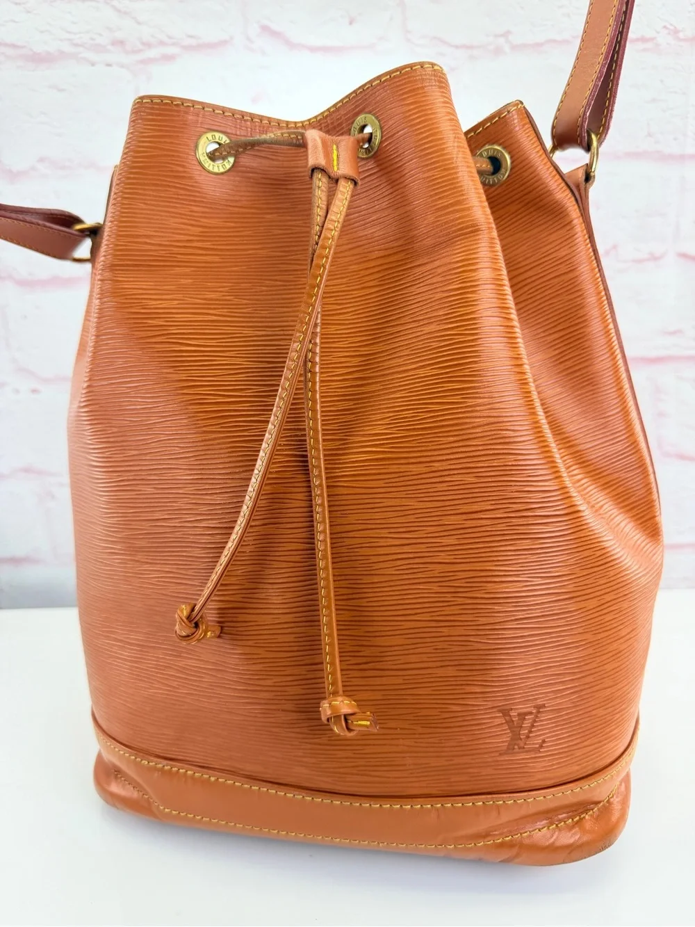 Louis Vuitton Epi Noe GM Bucket Large Bag