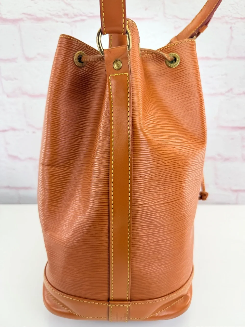 Louis Vuitton Epi Noe GM Bucket Large Bag