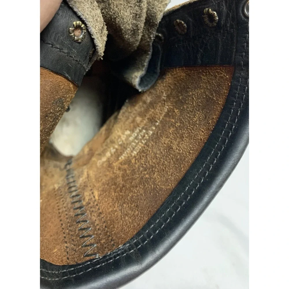 The Unbranded Brand cannot find