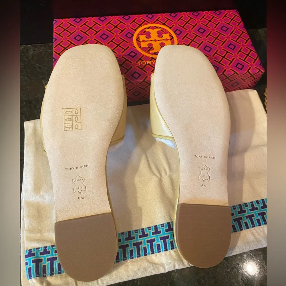 Tory Burch comes dust brand