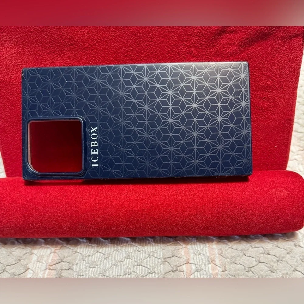 Icebox Facet Midnight Navy (MagSafe)