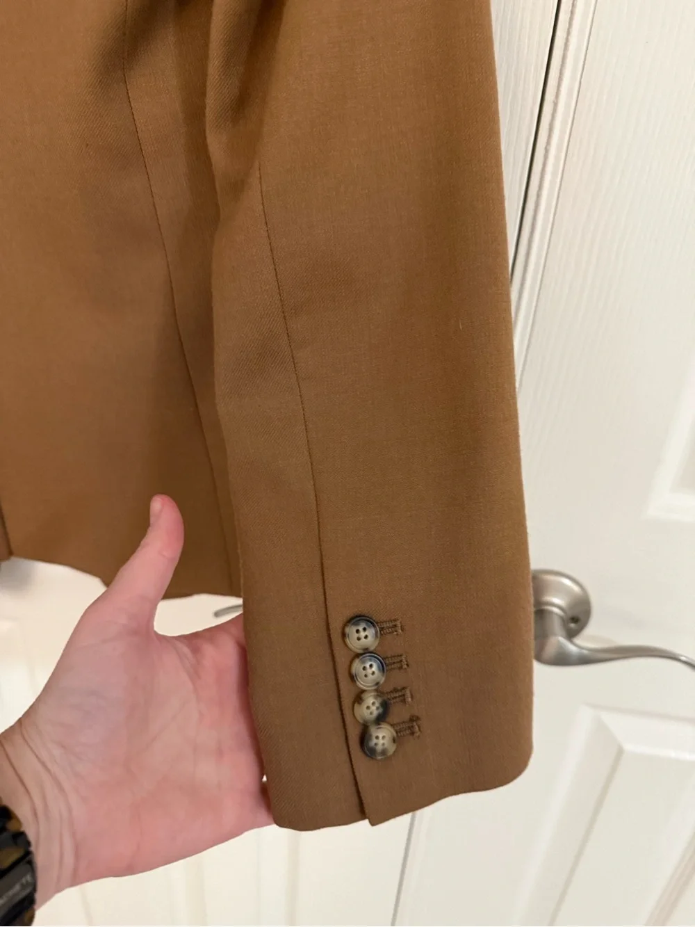 J. Crew collar can