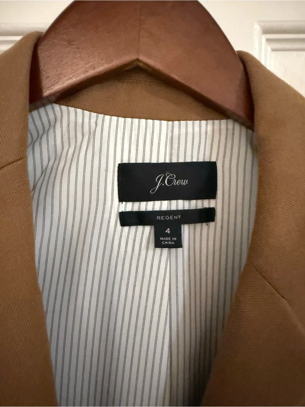 J. Crew collar can