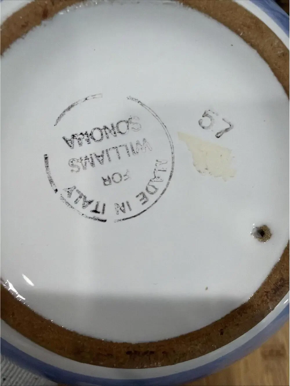 Williams Sonoma no cracks