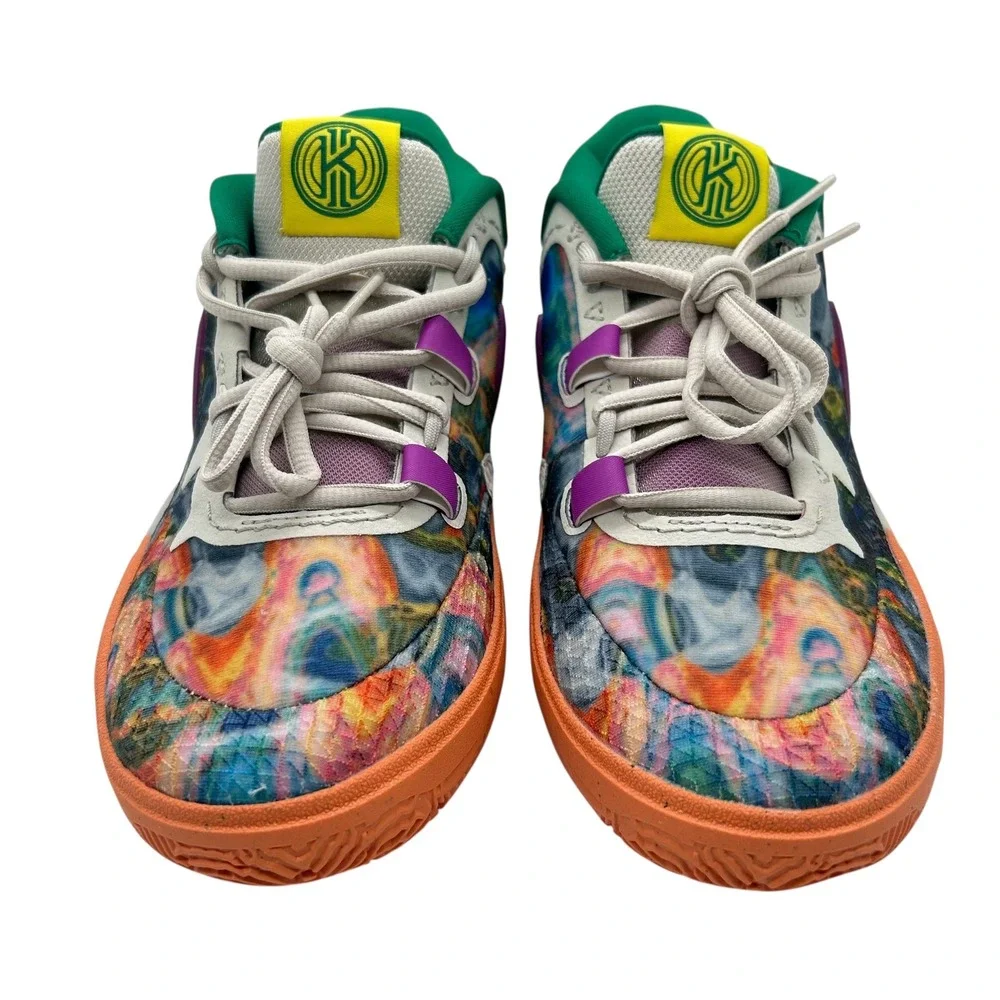 NEW‎ Nike Kyrie 8 GO Basketball Shoes Kids Youth 6Y Light Bone Yellow Strike