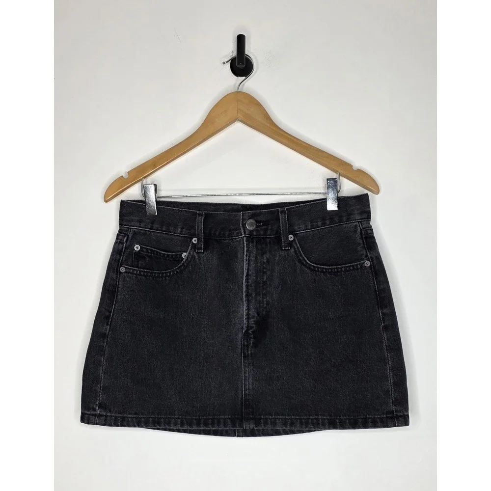 Aritzia Denim Forum Mini Skirt The 90's Ricci Skirt Women's Size 27 Black