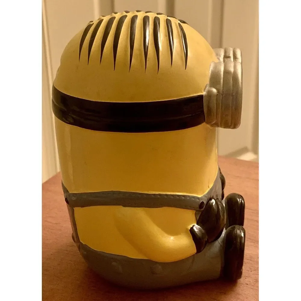 Universal this despicable
