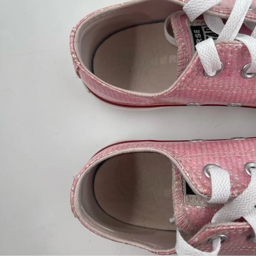 Converse very good