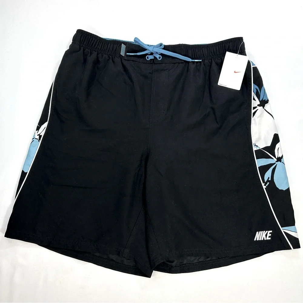 Nike nwt swimwear