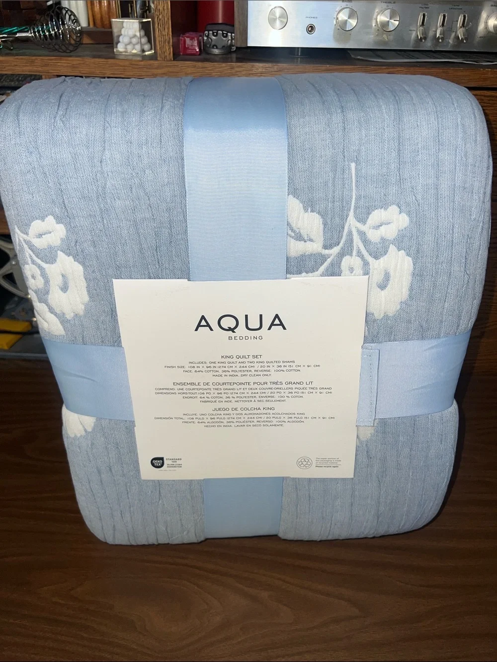Aqua pattern daily floral