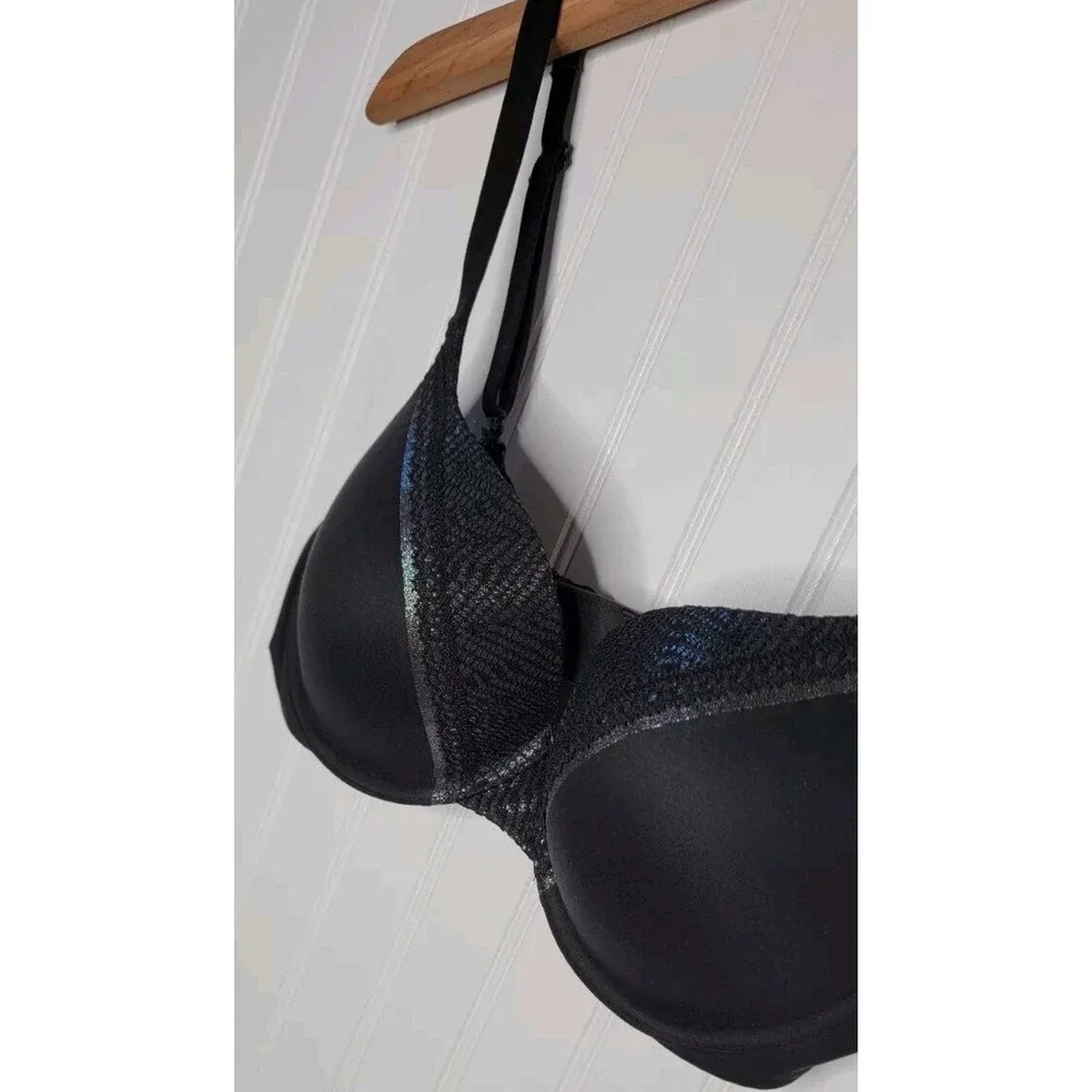 Victoria's Secret Body By Victoria Perfect Shape Bra Underwire Size 34D