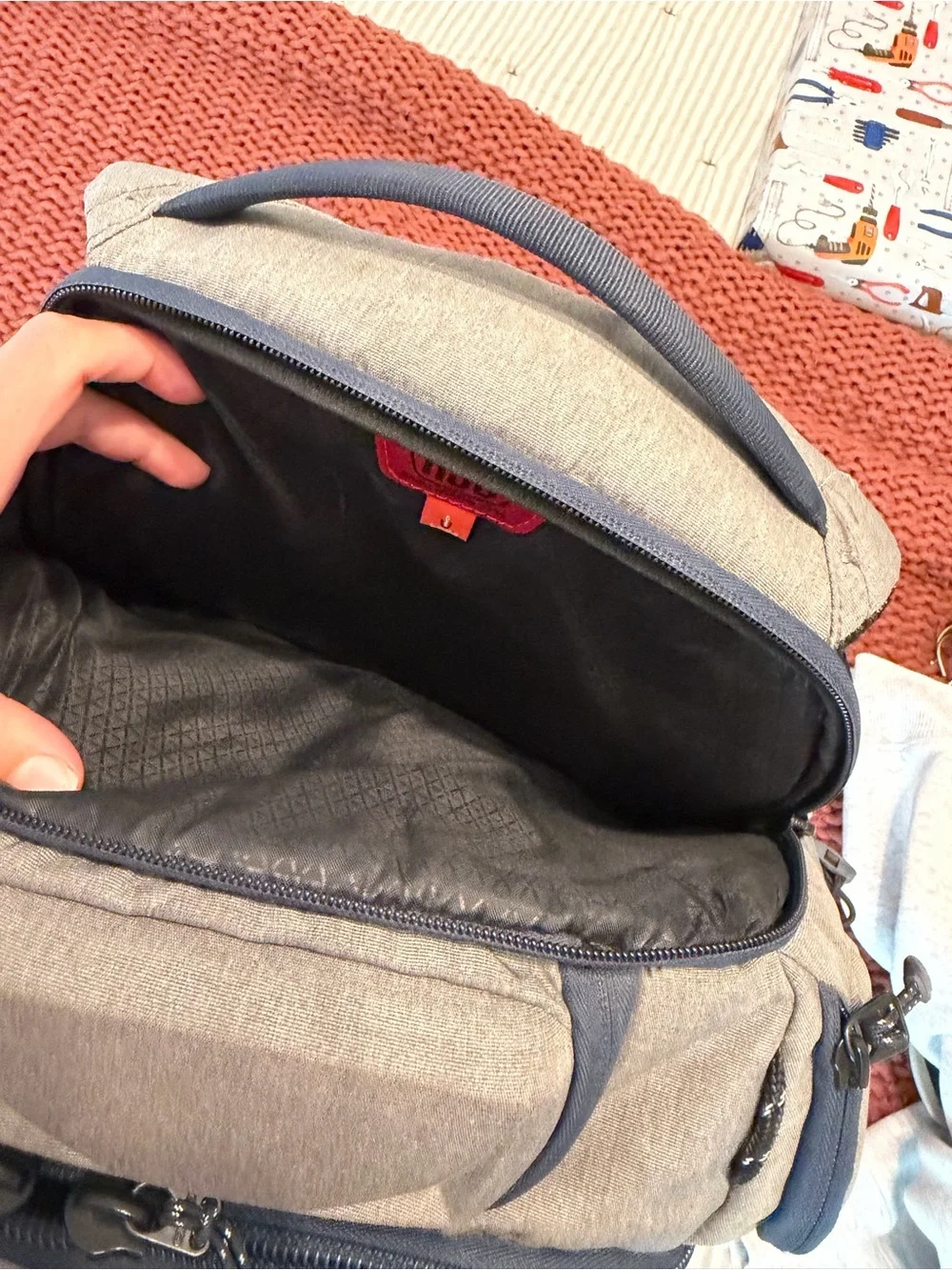OGIO spacious grey