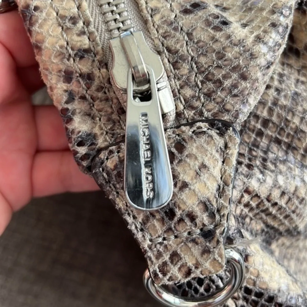 Michael Kors mk purse