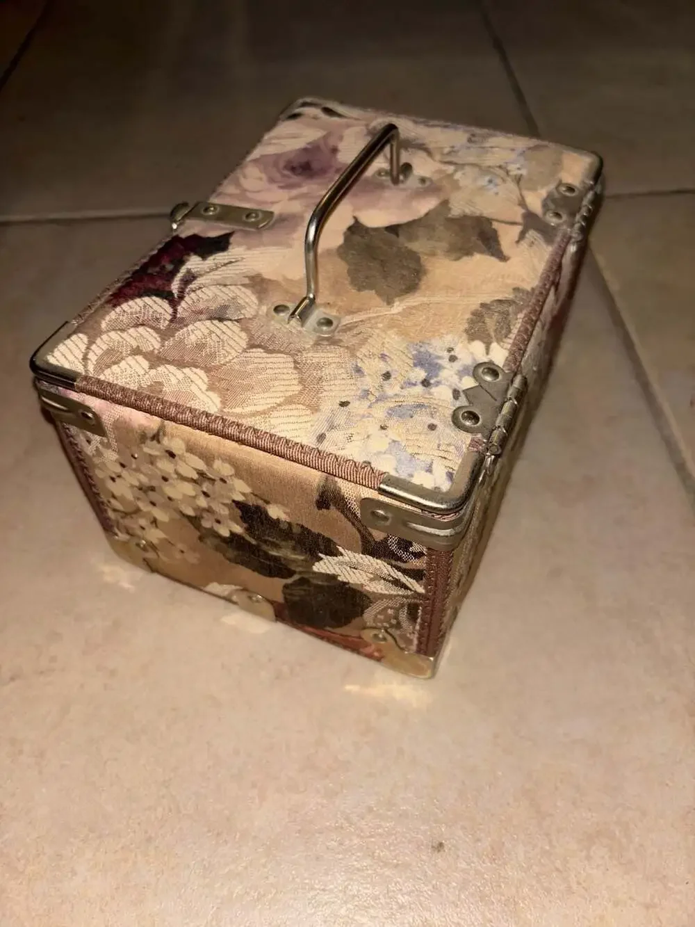 Unbranded vintage floral