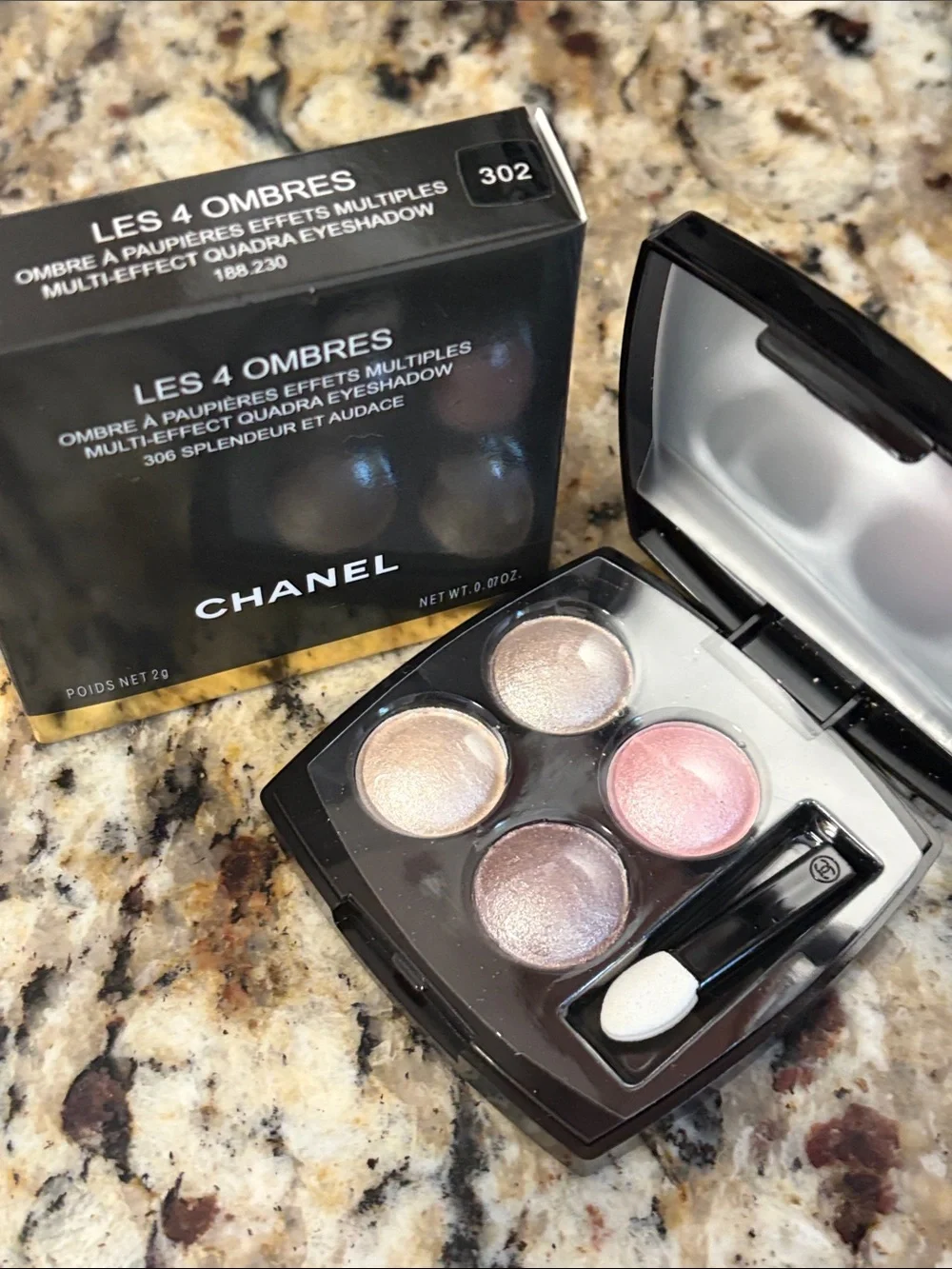 ⚡️💋CHANEL Les 4 Ombres Quad Eyeshadow 302