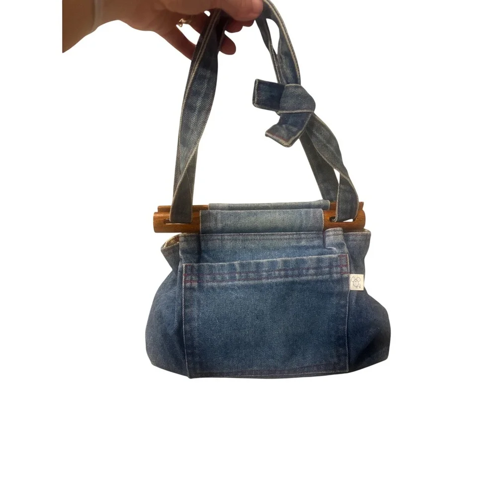 The Mouse Housery comfortable rustic