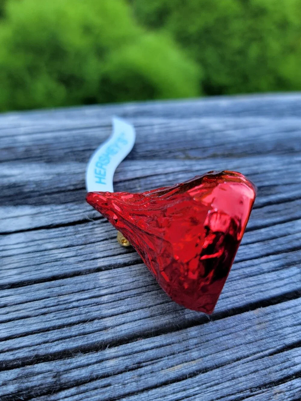 Hersheys vintage red