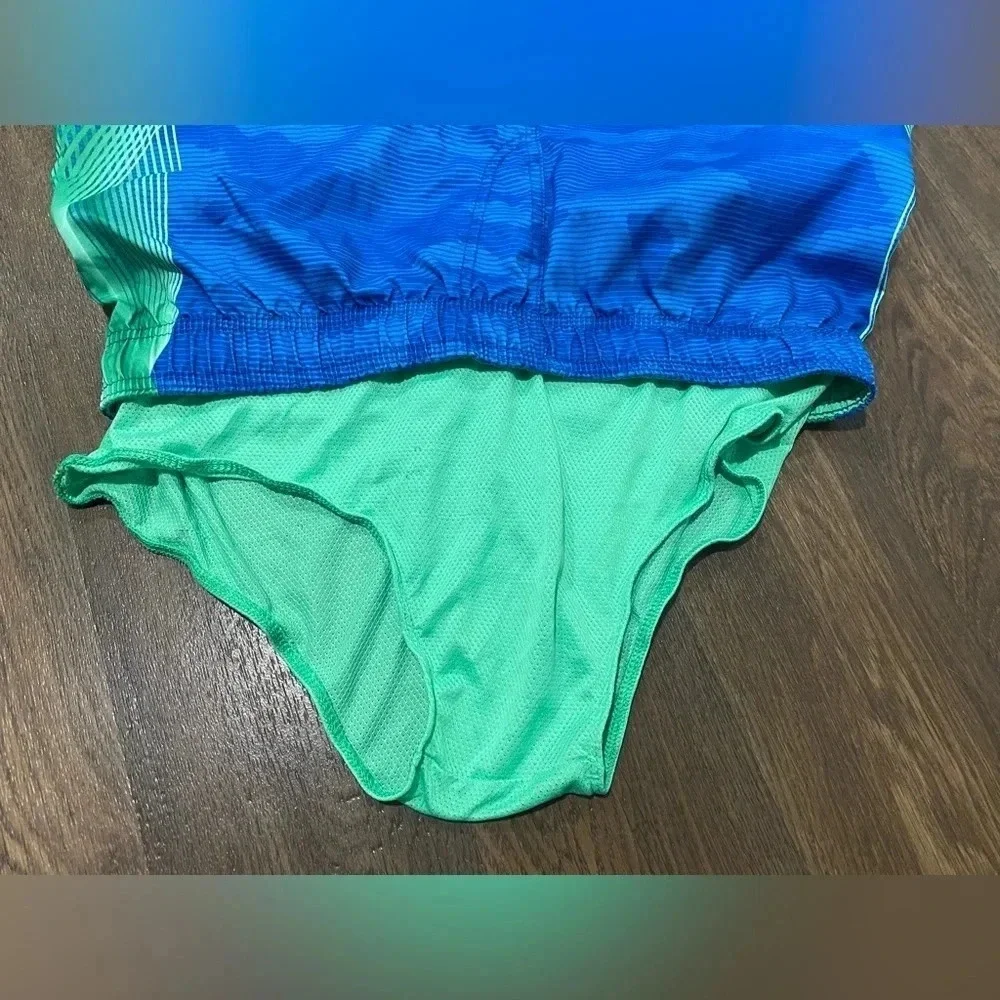 Nike size men’s neon