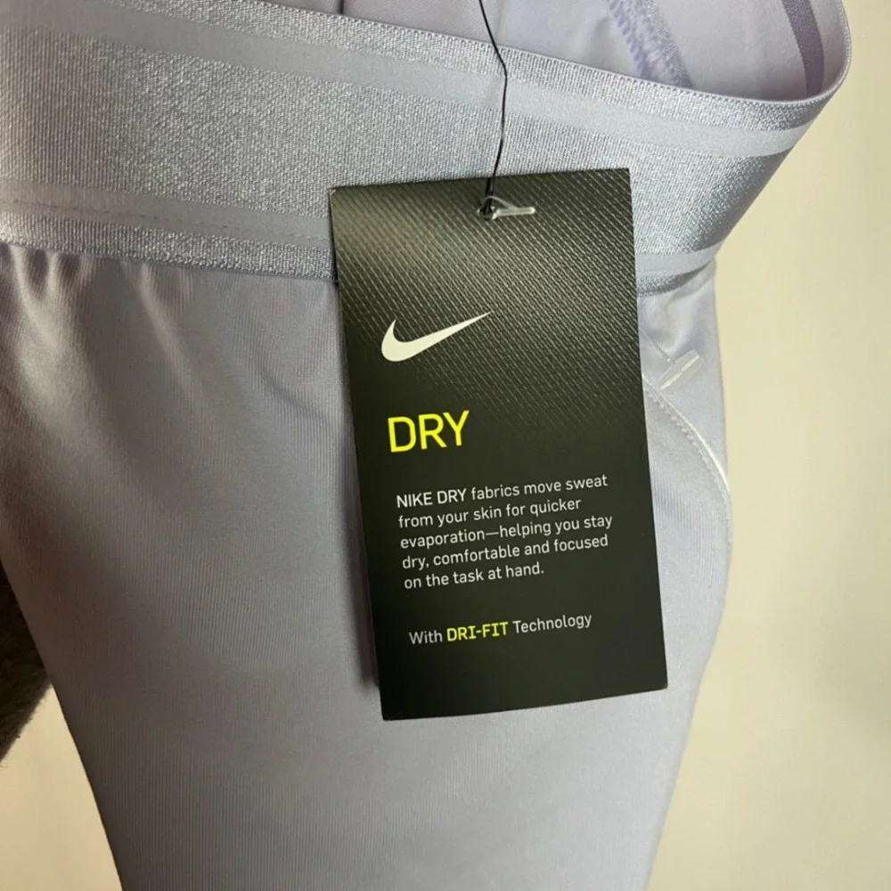 Nike nwt new