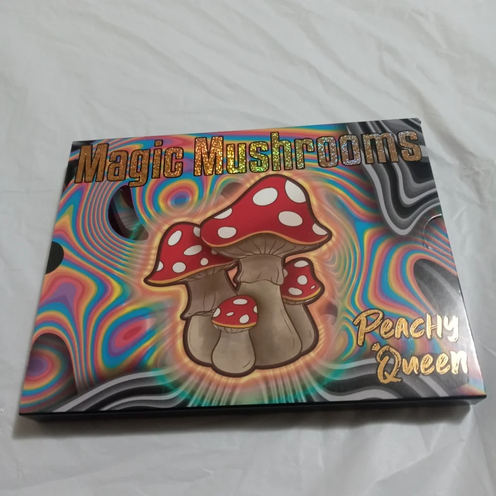 peacy queen vibrant eyeshadow