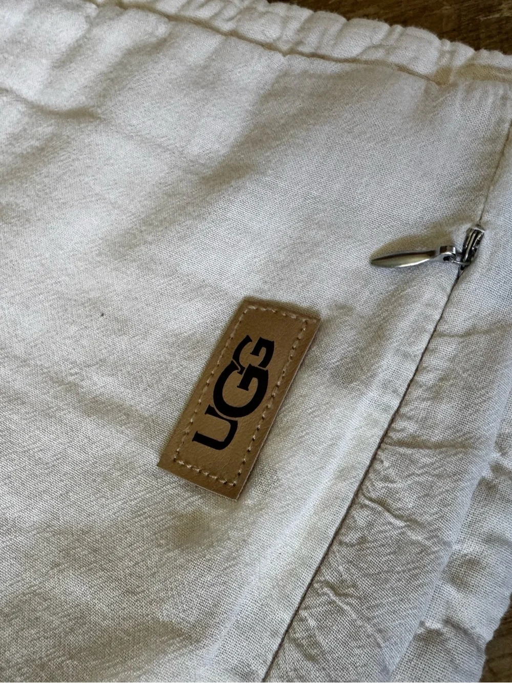 UGG size opening cream
